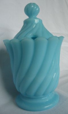 Vallérysthal et Portieux mustard pot
1907
Keywords: sold;table;frenchdutchbelg