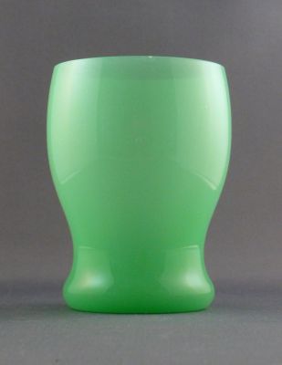 V. Nason? jade tumbler
Ground rim
Keywords: barware;murano;blown