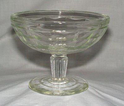 Jacobean aka Lord grapefruit dish
Undetermined maker
Keywords: sold;table;dessert