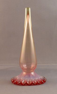 Pink opalescent with uranium stand vase
Probably English
Keywords: blown;british;vase