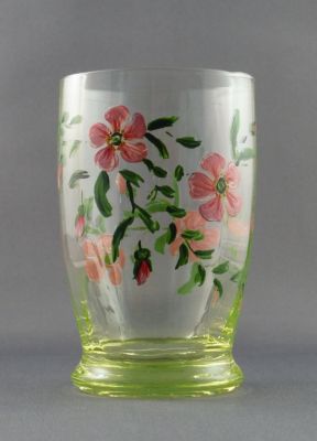Austrian? cold painted tumbler
Six glasses and a jug
Keywords: barware;blown;enamelgilt