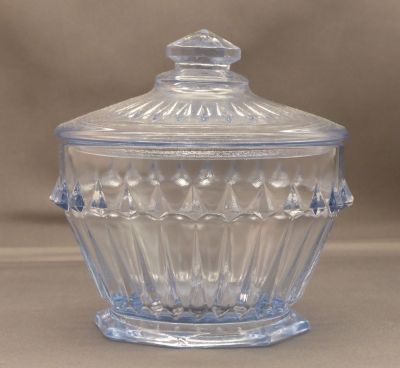 Bagley Pendant dressing table pot, large
 742 Large pot 3.75 x 4in.
Keywords: bathbed;british;sold