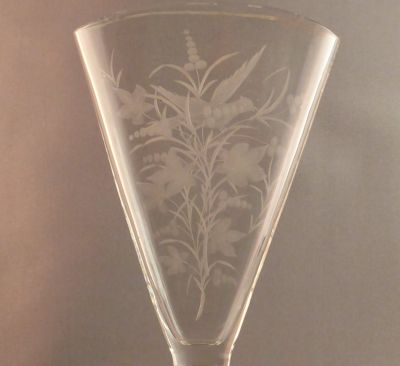 Engraved fan posy vase
Leaves and grasses on the back. British?
Keywords: blown;vase;sold;engraved