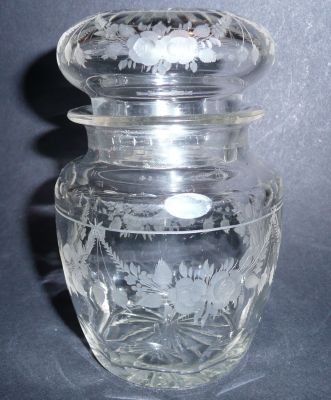 Engraved pickle jar
Probably British
Keywords: sold;blown;table;engraved