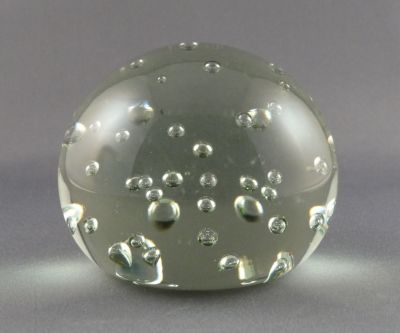 Pilkington? controlled bubble paperweight
Fire-polished semi-sharp pontil mark
Keywords: british;sold