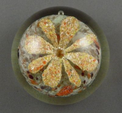 Pilkington? flower C
Foreigner made by Czech employees?
Keywords: british