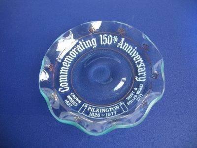 Chance commemorative ware
Produced from window glass for Pilkington's 150th anniversary 
Keywords: enamelgilt;british
