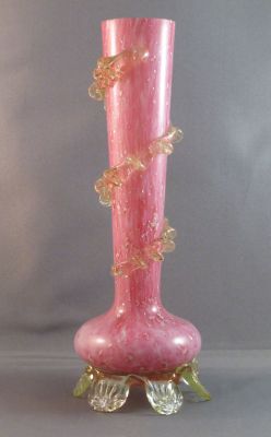 Bohemian pink vase with mica
Uranium rigaree and feet
Keywords: blown;czech;vase