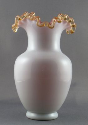 Opal glass vase, pink inner
Pink inner and amber trim
Keywords: blown;vase;sold
