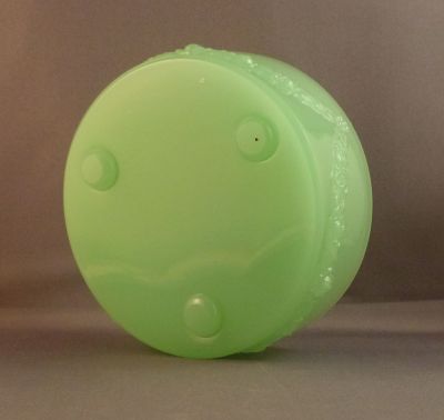 Reich rose swag 8789 powder bowl
Three feet
Keywords: pressed;czech;bathbed