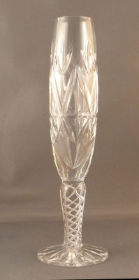 Royal Doulton double airtwist bud vase
1970s mark, probably made by Webb Corbett
Keywords: cut;vase;mark;sold