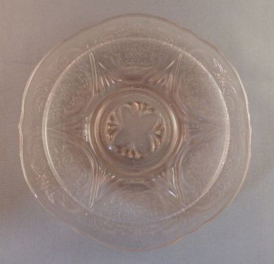 Hazel Atlas Royal Lace saucer, pink
Keywords: table;sold;american