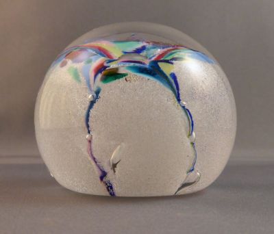 Selkirk white with multi-coloured stripes
Side
Keywords: british