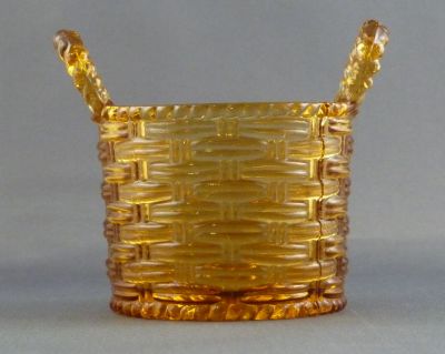 Sowerby 1102 posy basket
Seen in 1885 catalogue, unmarked
Keywords: sold;pressed;vase