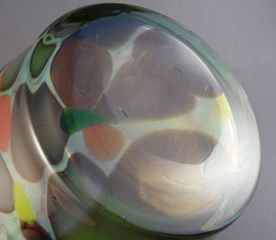 Splodgy studio vase
Polished pontil mark with individual grinding marks visible
Keywords: vase;sold