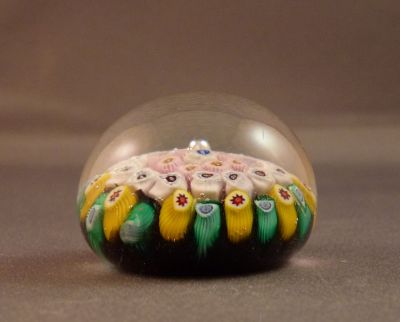 Strathearn P9 B
Black ground
Keywords: british