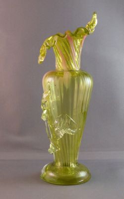 Ribbed jack in the pulpit vase
Green on interior only, clear foot, broken pontil mark
Keywords: blown;czech;vase