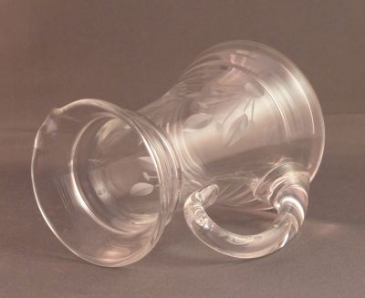 Stuart engraved water jug
Small
Keywords: british;mark;cut;barware