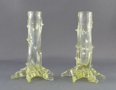 Thorn vase, pair
English
Keywords: british;blown;vase