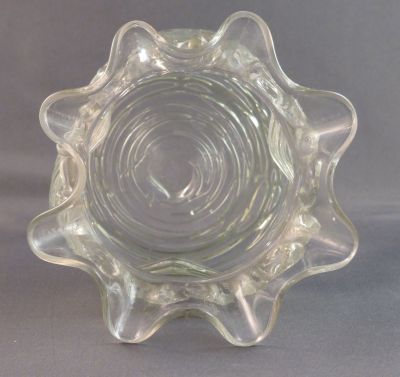 Uranium threaded posy with indented body
Top. 3.5 in max. diameter
Keywords: blown;british;vase