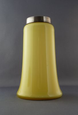 Walsh Walsh Primrose spill vase
9703 
Keywords: blown;british;vase;table