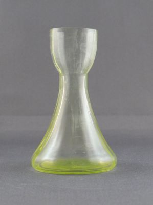 Wuidart acorn vase
1956
Keywords: blown;hyacinth;sold